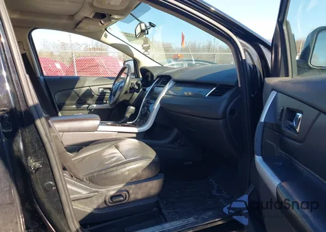 2011 Ford Edge Sport z USA, uszkodzony, nr VIN 2FMDK4AK3BBA32411